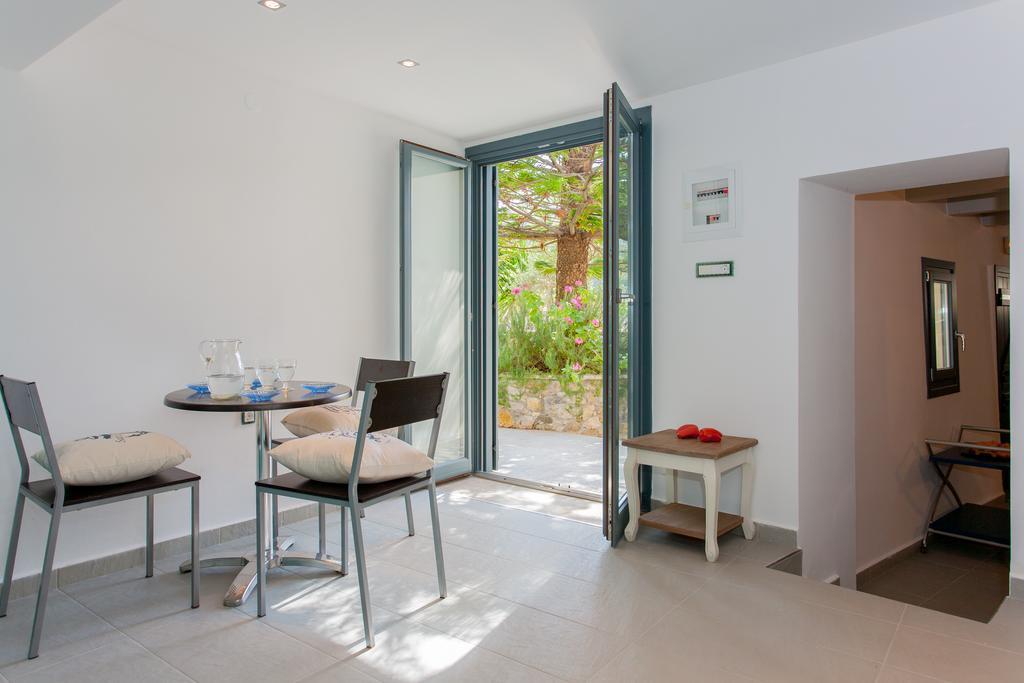 Гостевой дом Chorio House Platanias Vrisai Экстерьер фото